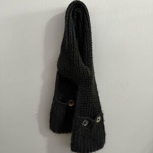 Michael Kors Extra Long Gray Scarf with Pockets